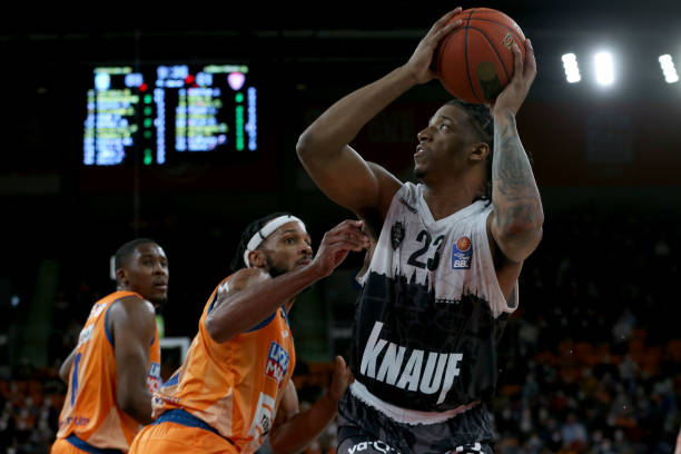 帮助球队赢 帮助球队赢