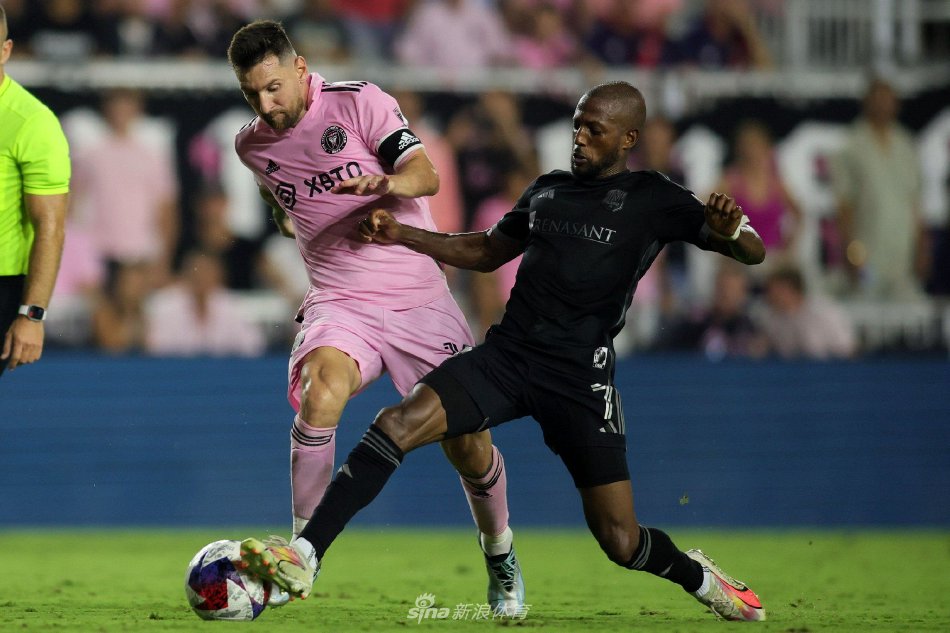 和对足球的 和对足球的